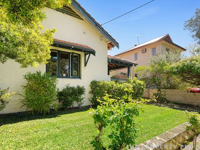 9 Leura Street, Nedlands WA 6009