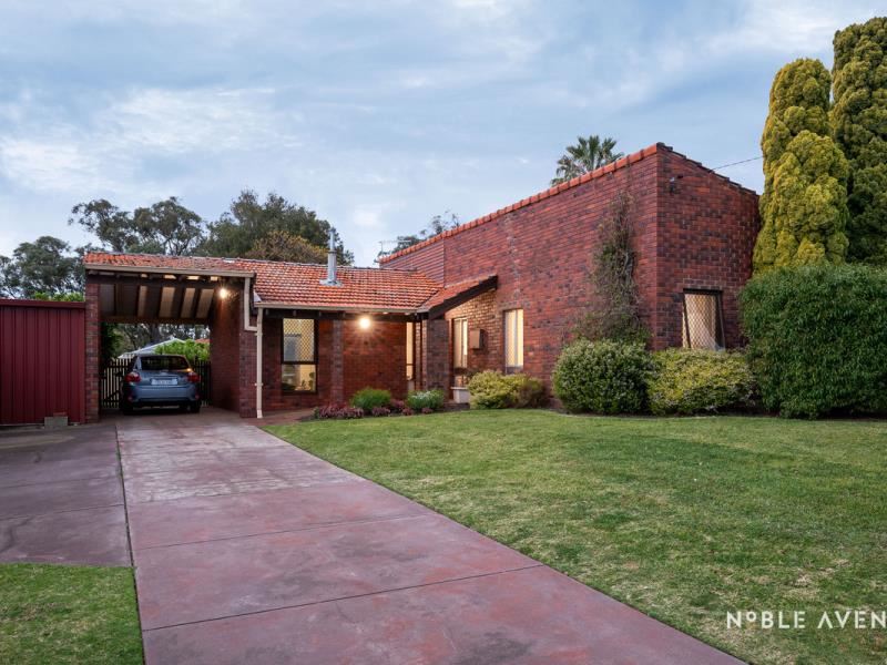 12 Lyndoch Crescent, Greenwood