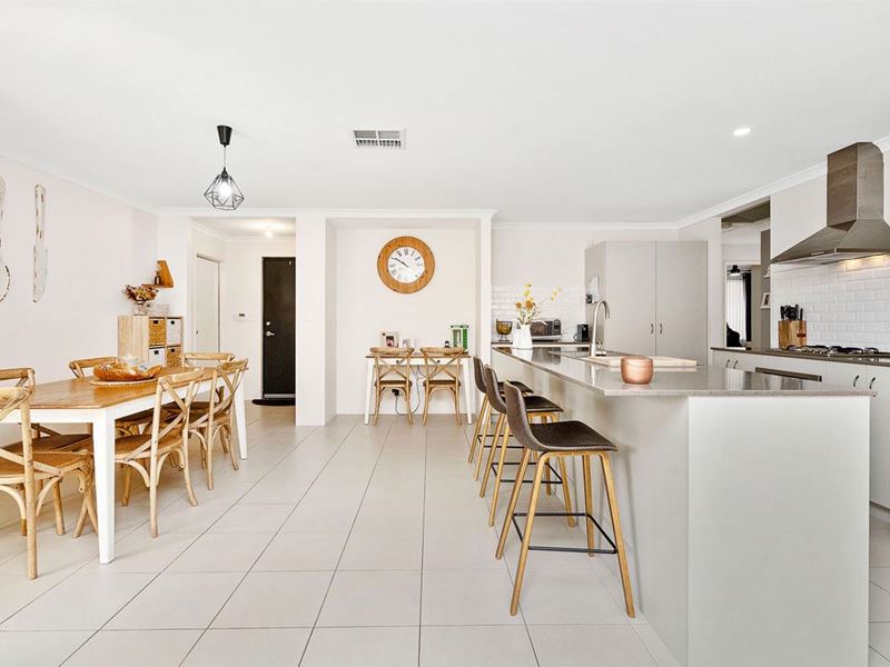49c Blackbird Avenue, Gwelup