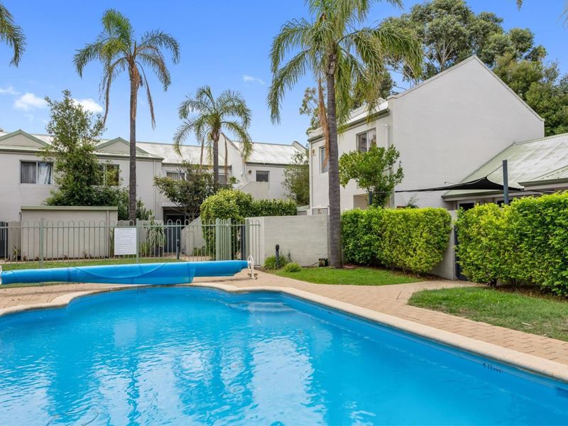 3/4 Waterway Court, Churchlands