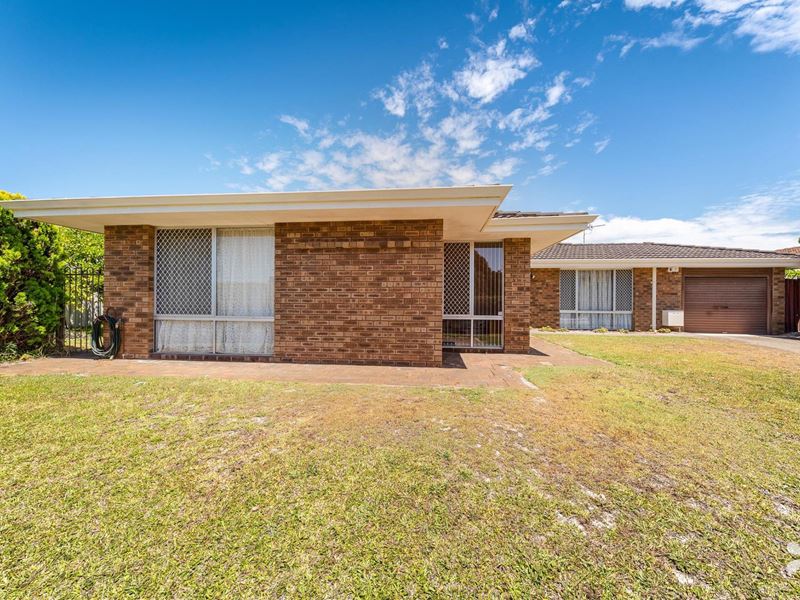 105 Aulberry Parade, Leeming WA 6149