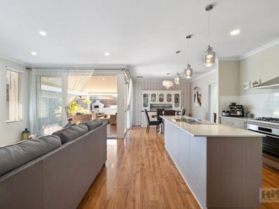 12 Limone Street, Aveley WA 6069