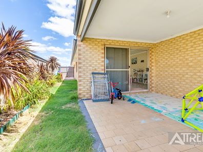 12 Montpellier Way, Piara Waters WA 6112