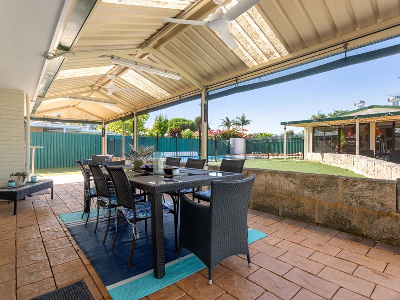 4 Chireton Place, Beechboro