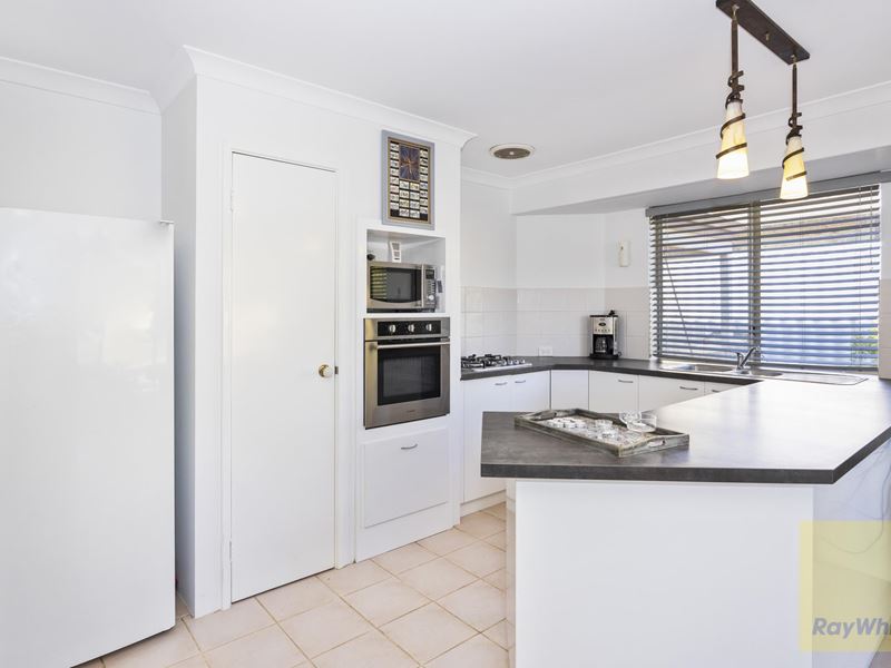 8 Coldstream Circuit, Merriwa