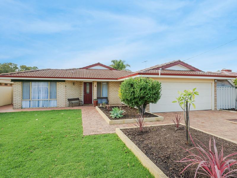 4 Curzon Court, Willetton