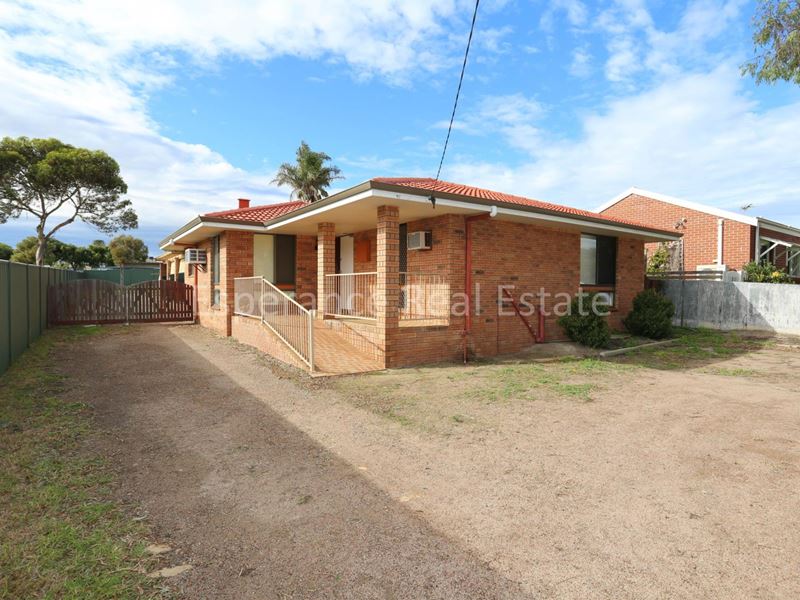 4 Coleman Street, Esperance