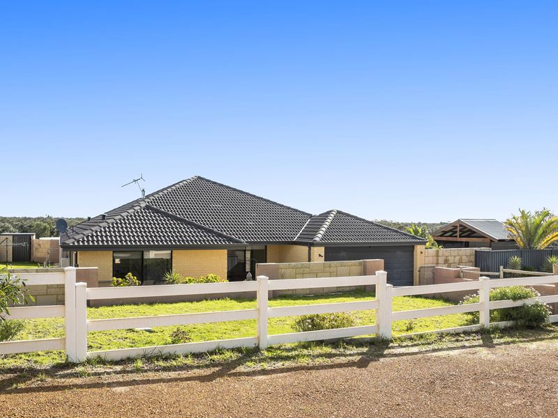 24 Haslam Street, Muchea