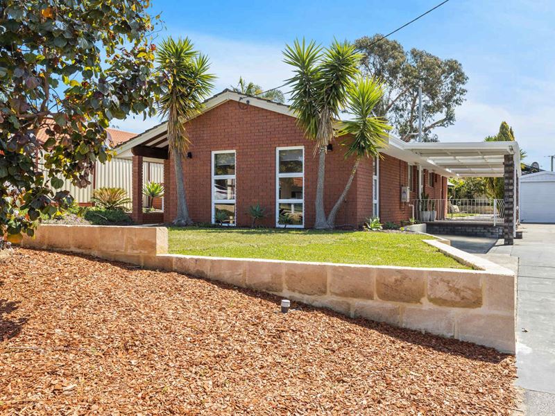 11 Urawa Road, Duncraig