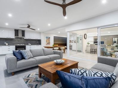 3 St James Approach, Iluka WA 6028