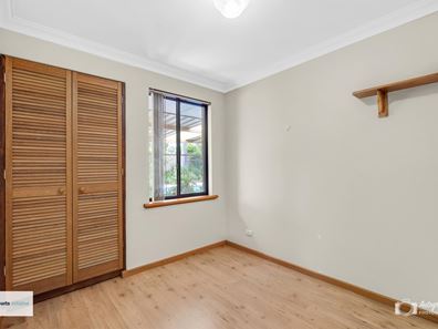 4 Bayview Vista, Ballajura WA 6066