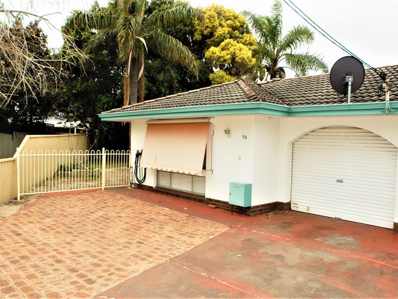 92 Leeds Street, Dianella
