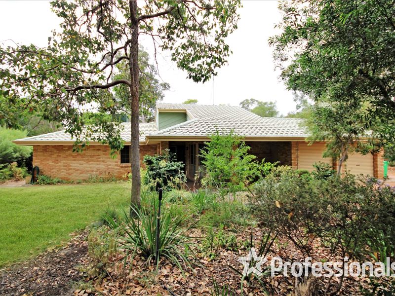 1 Little Place, Leschenault WA 6233