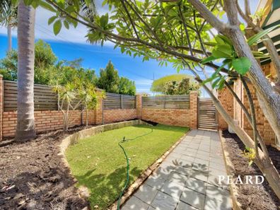 1/87 Manning Street, Scarborough WA 6019