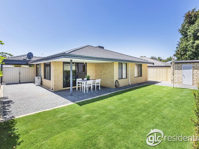 26 Boogalla Court, South Lake