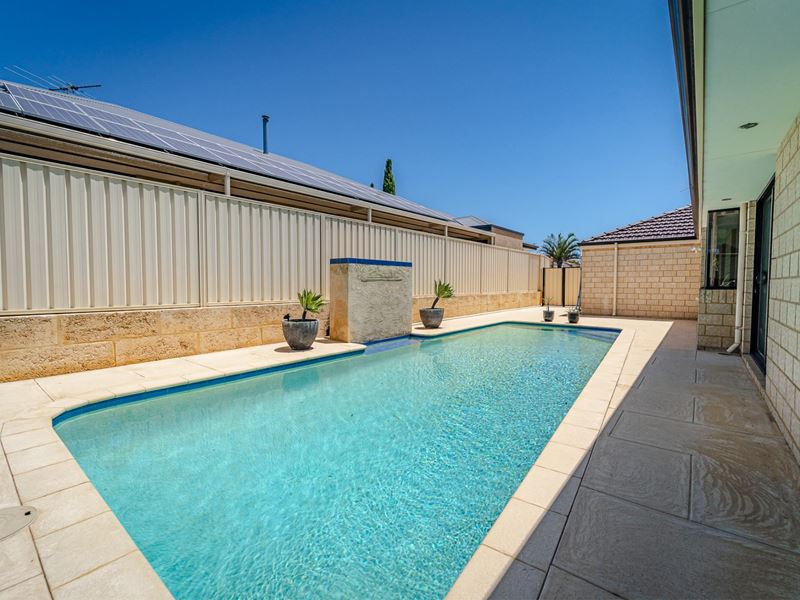 57 Baskerville Crescent, Baldivis