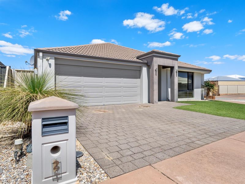 2 Millot Vista, Caversham