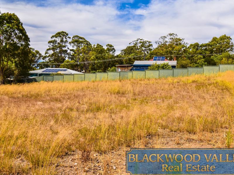 39 Mitchell Ave, Boyup Brook