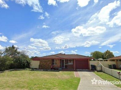 17 Denning Court, Seville Grove WA 6112