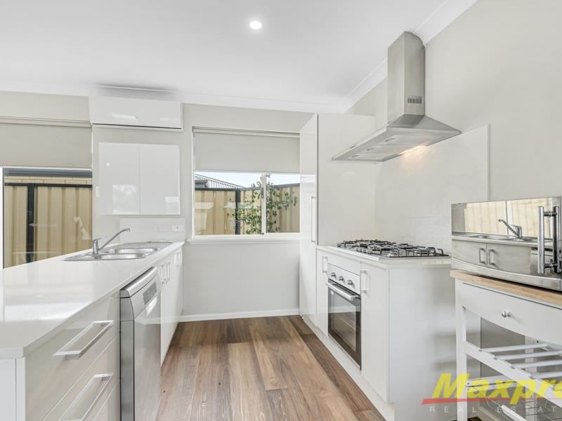 34 Montrose Street, Lynwood