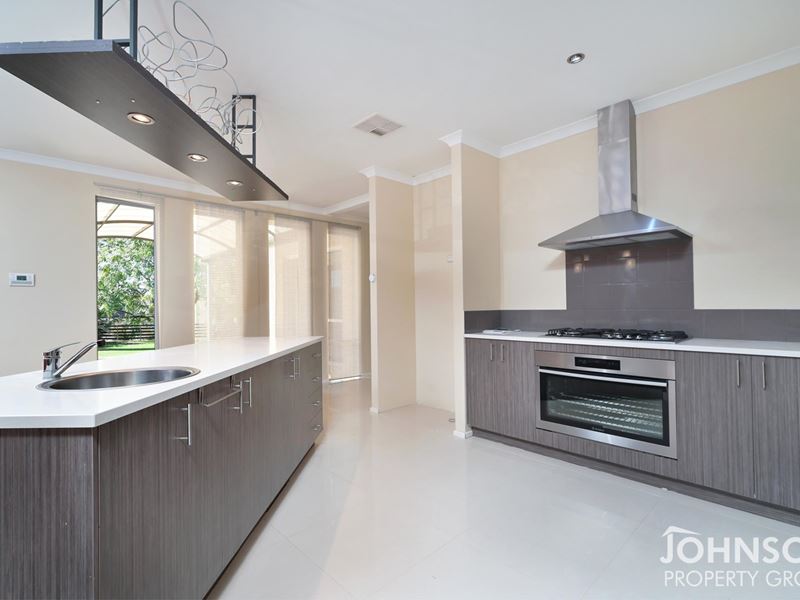 25 Tickner Parade, Ellenbrook