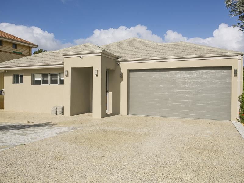 52 St Albans Road, Nollamara WA 6061