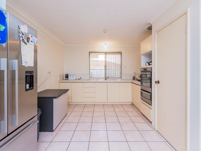 8/103 Epsom Avenue, Redcliffe WA 6104