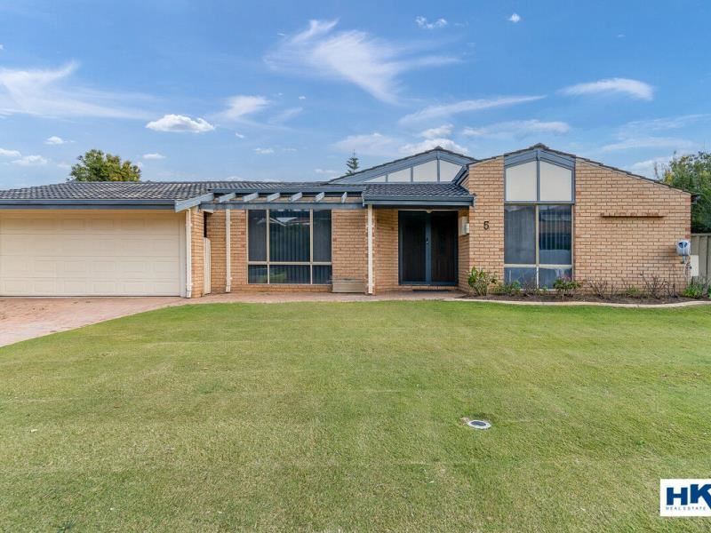5 Chantilly Way, Connolly