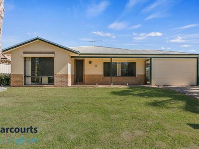 18 Pallarup Grove, Waikiki WA 6169