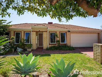 5A Oakney Avenue, Nollamara WA 6061