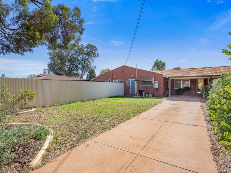 19B Talmalmo Place, South Kalgoorlie