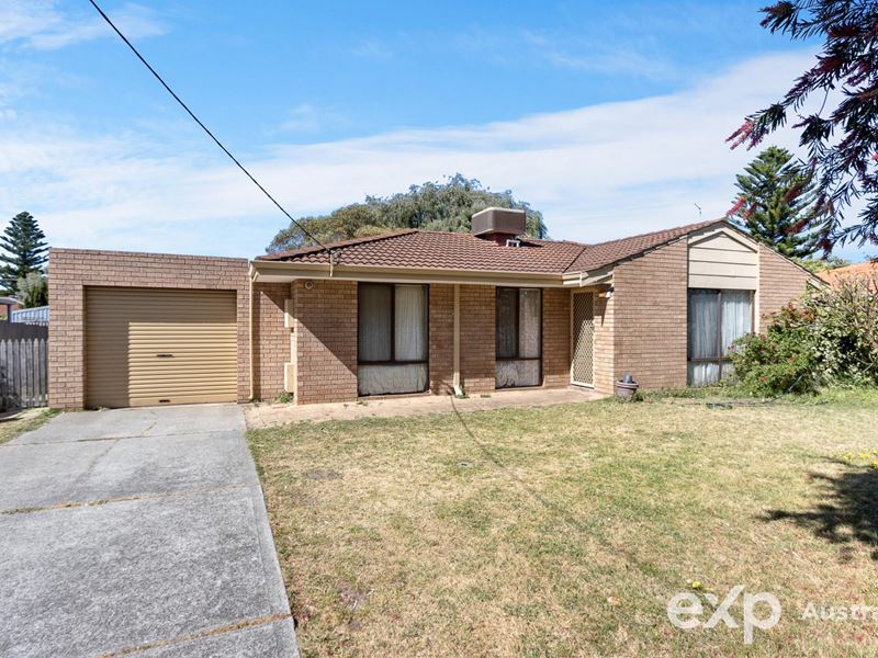 92 Council Avenue, Rockingham WA 6168