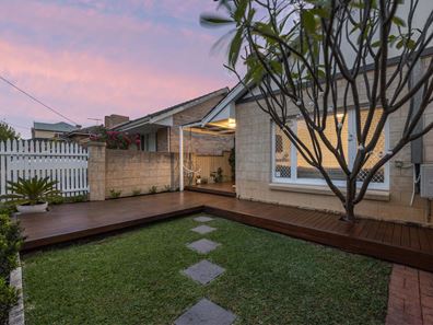 201A Huntriss Road, Doubleview WA 6018