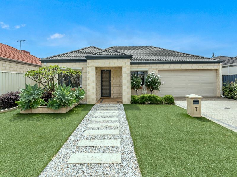 7 Corsican Way, Canning Vale