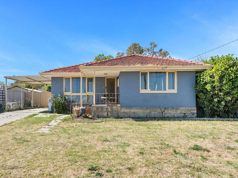 76 Casserley Avenue, Girrawheen