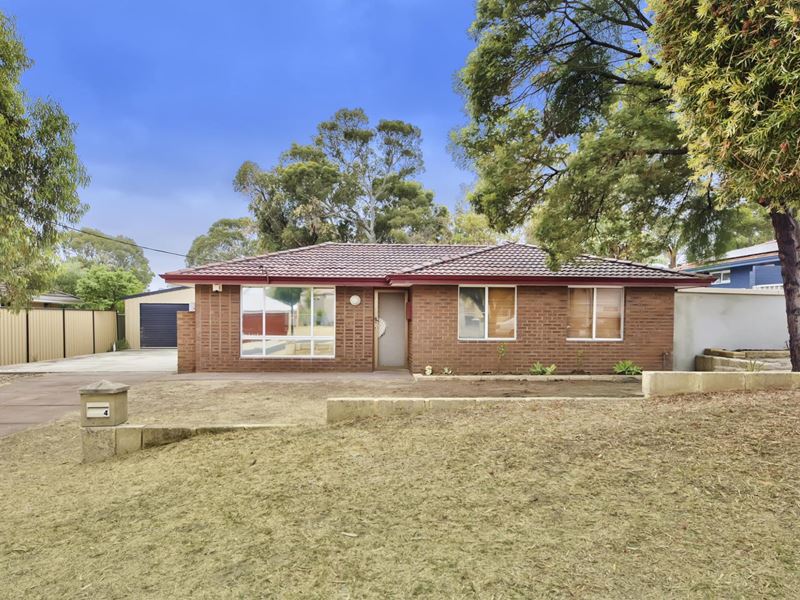 4 Ferrara Way, Girrawheen WA 6064