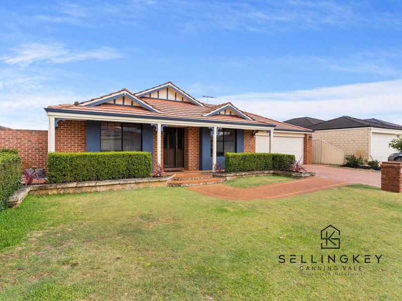 11 Canton Vista, Canning Vale WA 6155