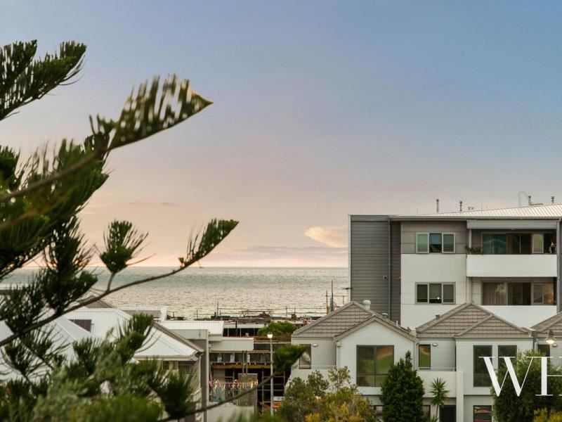 22/22 Heirisson Way, North Coogee WA 6163