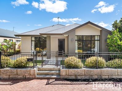 28 Virginia Turn, Madora Bay WA 6210