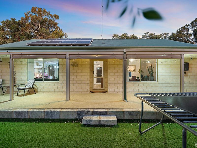 76 Ashley Drive, Kelmscott
