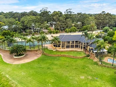 65 Davies Crescent, Gooseberry Hill WA 6076