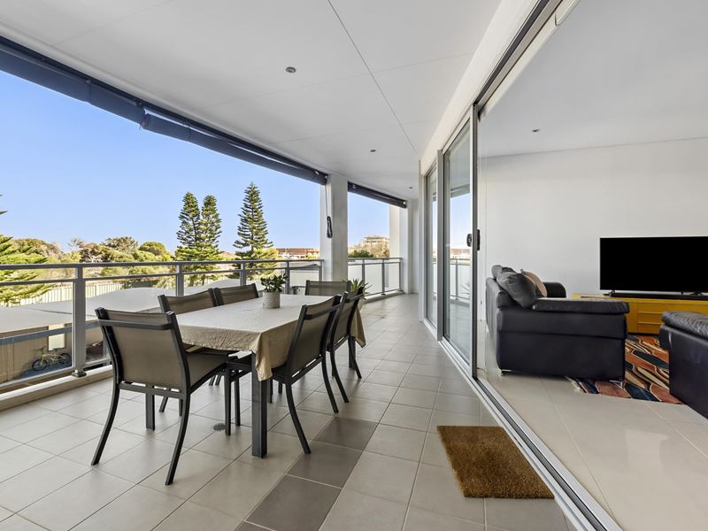 4/52 Rollinson Road, North Coogee