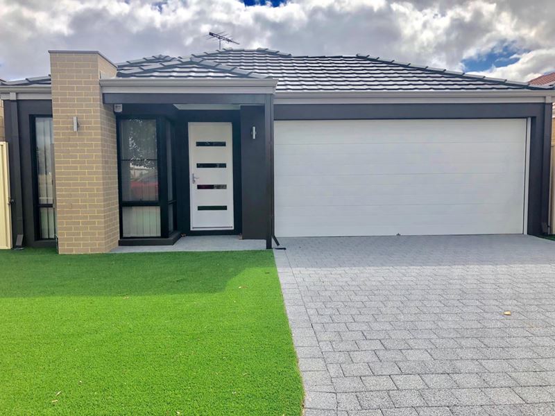 45a Nuytsia Crescent, Canning Vale WA 6155