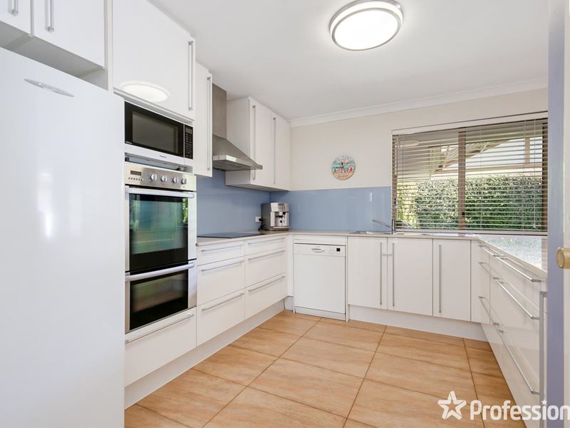 28 Granville Way, Willetton