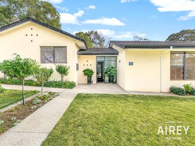 33 Rochdale Road, Mount Claremont WA 6010