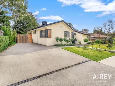 33 Rochdale Road, Mount Claremont WA 6010