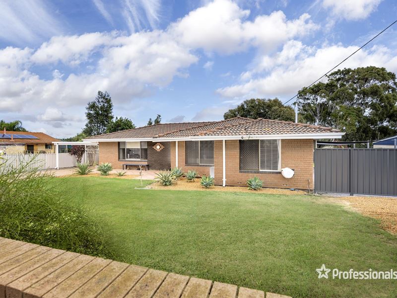 15 Faranda Road, Glenfield WA 6532