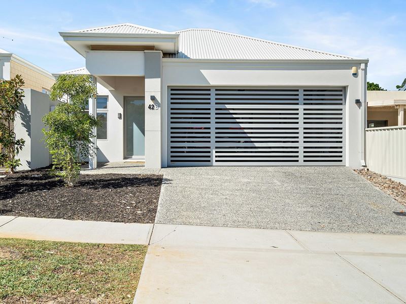 42B Deanmore Road, Scarborough