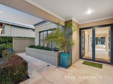 44 Margaret Street, Watermans Bay WA 6020