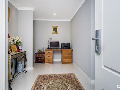 38 Dovedale Street, Harrisdale WA 6112
